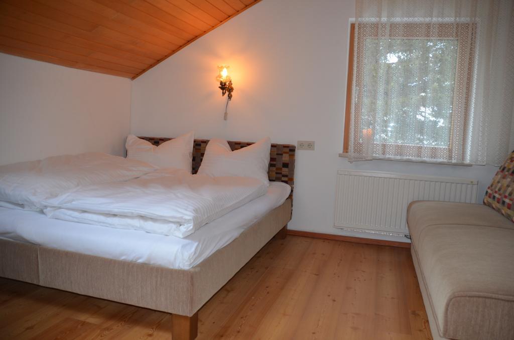 Ferienhaus Ferch Turracher Höhe Szoba fotó